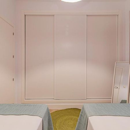 Qh Plaza De La Trinidad Apartment Granada Luaran gambar