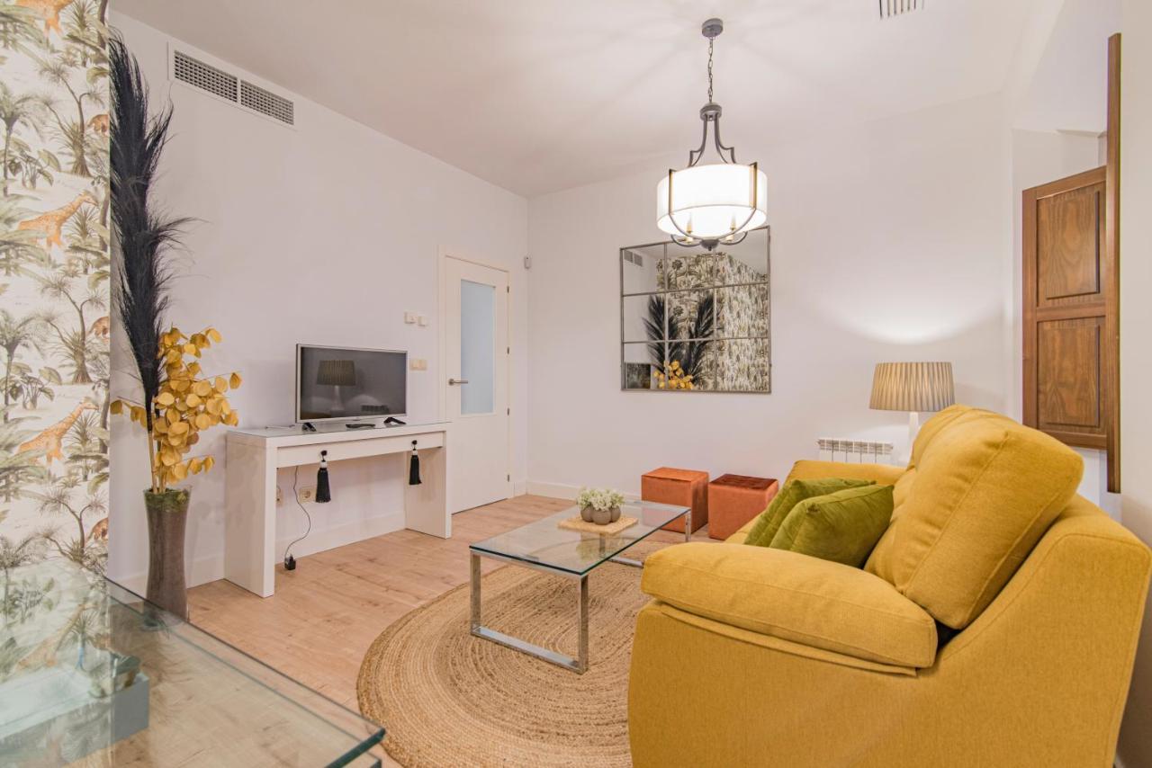 Qh Plaza De La Trinidad Apartment Granada Luaran gambar