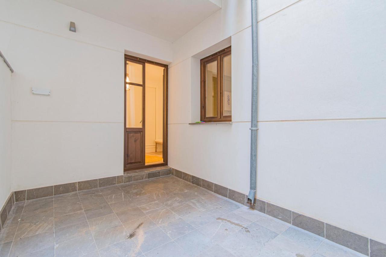 Qh Plaza De La Trinidad Apartment Granada Luaran gambar