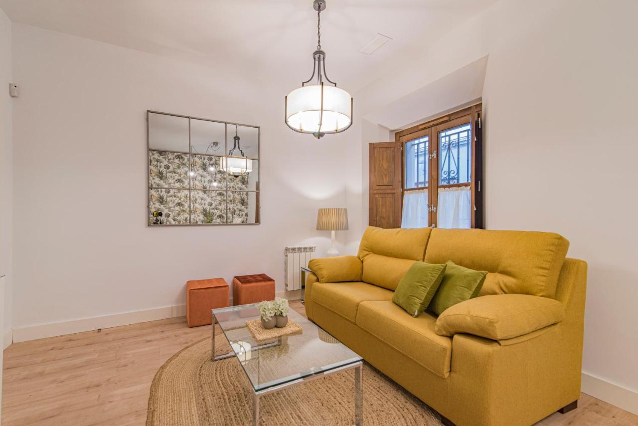 Qh Plaza De La Trinidad Apartment Granada Luaran gambar