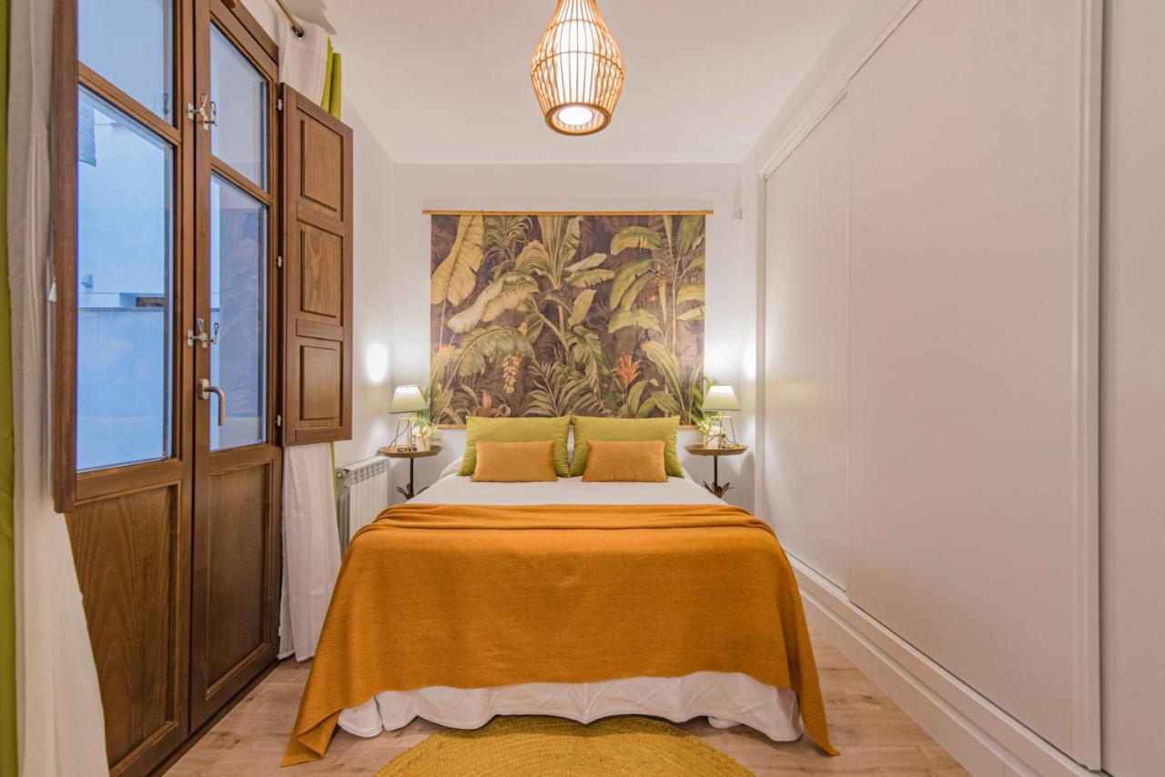 Qh Plaza De La Trinidad Apartment Granada Luaran gambar